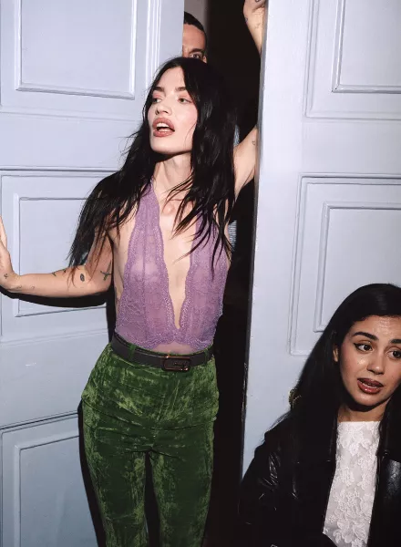 British cool is back! - Ewen Spencer photographed the UK's hottest It girls for VOGUE UK