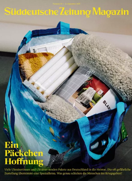 'A Package of Hope' - the cover story for Süddeutsche Magazin by photographer Caroline Heinecke focuses on private aid deliveries to Ukraine