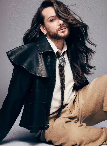 VOGUE Germany x Kérastase – Per Appelgren photographs Riccardo Simonetti 
