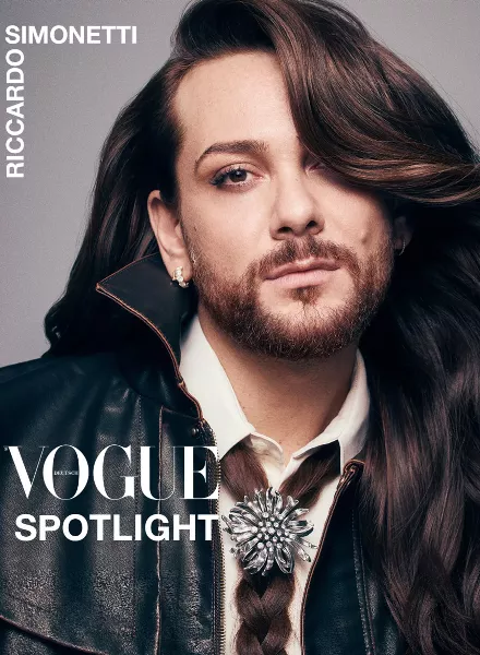VOGUE Germany x Kérastase – Per Appelgren photographs Riccardo Simonetti 