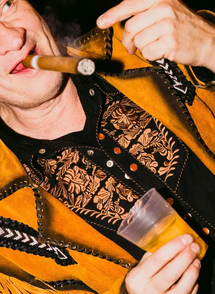 'Cowboyclub Old Texas Berlin’ - Reportage über die bedrohte Westernstadt in Berlin vom Meike Kenn für DER SPIEGEL