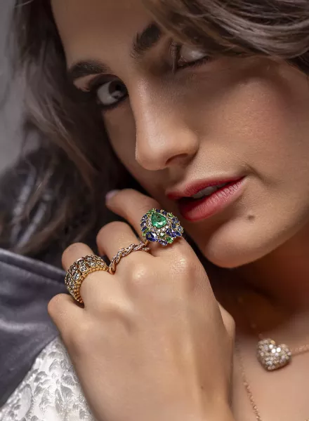 Radiant Moments & Timeless Elegance - Tomas Rodriguez fotografiert für Juwelier Gadebusch