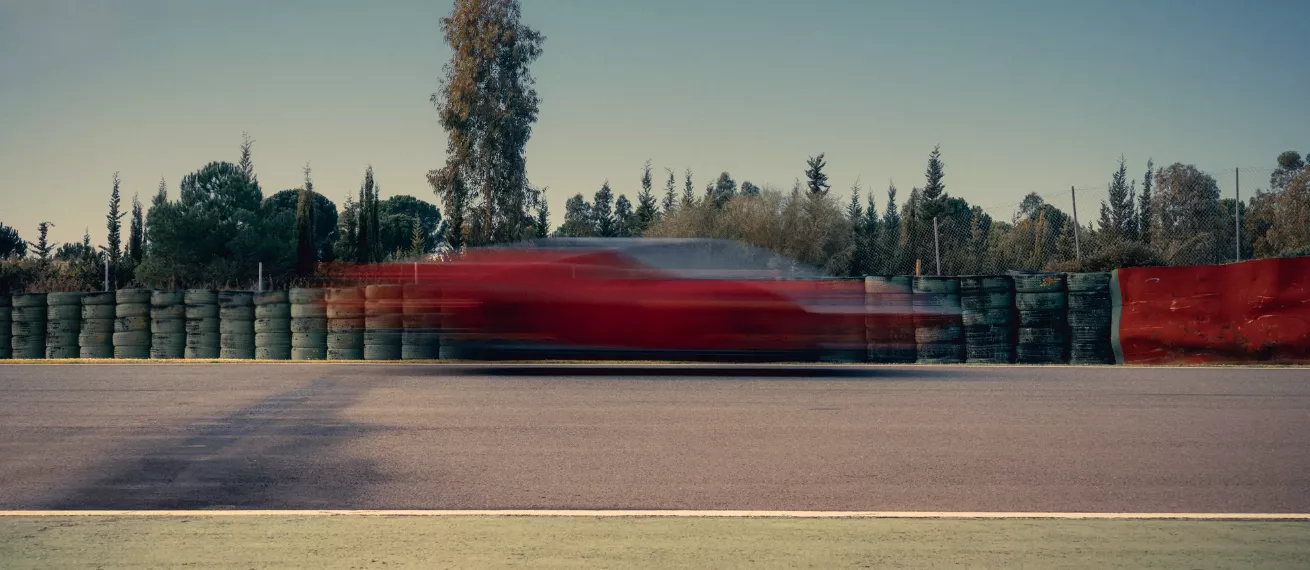 RAMP.PICTURES X FERRARI – Launch des Ferrari Testarossa 849 + Digitalfeature im RAMP Magazin