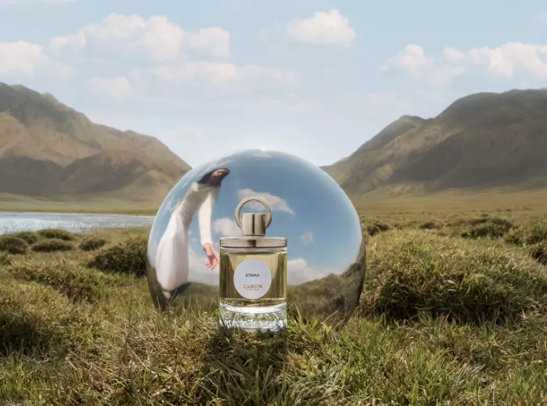 Dare to be free... - Ismael Moumin photographed the ATMAH fragrance campaign for the traditional French perfume house CARON, post-produced by ONE HUNDRED BERLIN