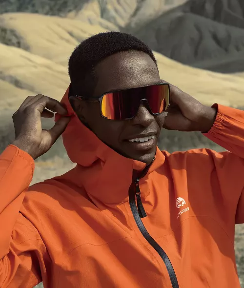 AUTASON BLACK – Sacha Tassilo Höchstetter stages men’s fashion campaign in the mountains of Sicily