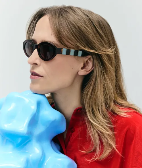 Cut out for joy - Tim Sonntag photographed the campaign for the VIU Eyewear x Tina Bobbe collaboration