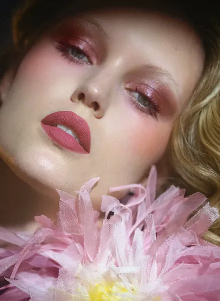 Dior Beauty x Harper’s Bazaar UK – JPPS produces “Angel Eyes” between Seventies glamour and British cool