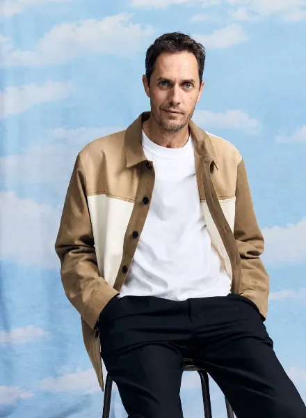 The Gift of Words – Nicolas Valois photographs Grand Corps Malade for Le Parisien Week-End