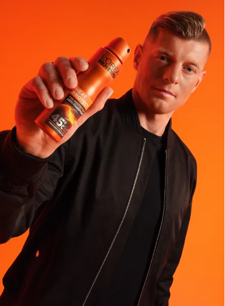 Toni Kroos is the face of the L'Oréal Paris Heat Protect 45°C anti-perspirant campaign, with post-production by ONE HUNDRED BERLIN
