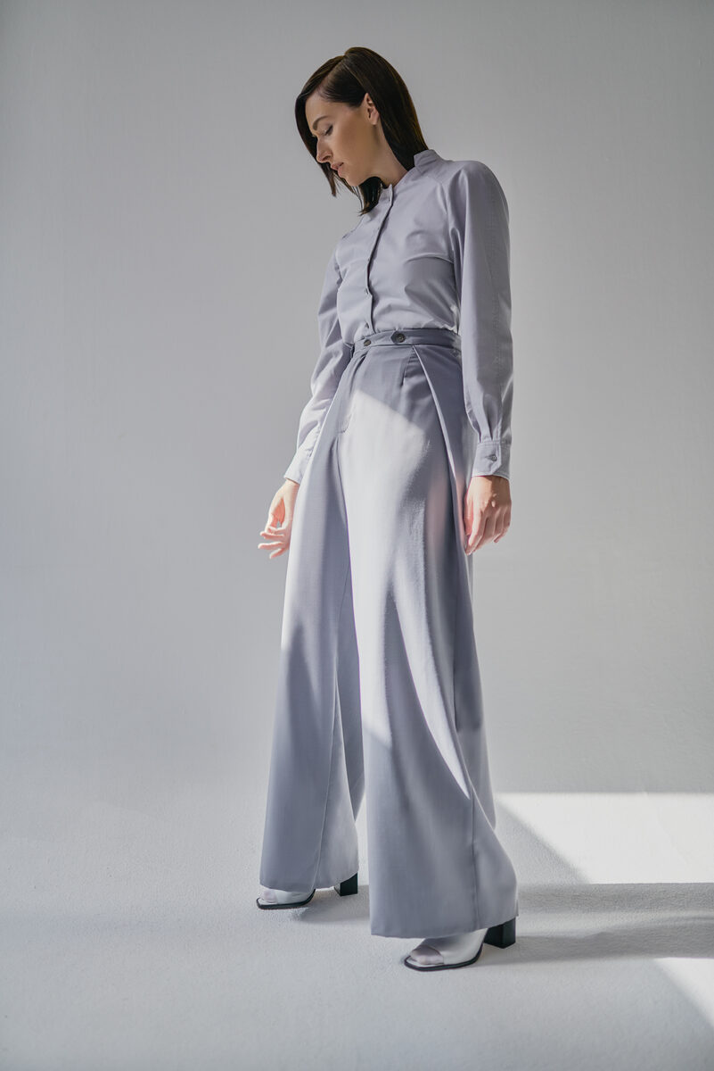 'Play Mobile' – actress Kim Riedle in SALVE magazine. Photographed by BERND OTT