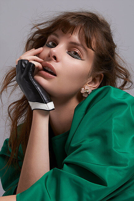 Beauty editorial in GLAMOUR Brazil with Jessiann c/o LOUISA MODELS, photographed by Lucile Leber