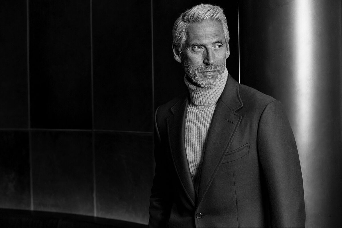 Male models Anton Nilsson & Kimi Halili in the BRAUN Kaiser Gallery F/W 2017-18 shoot by fashion photographer <b>SACHA TASSILO HÖCHSTETTER</b>