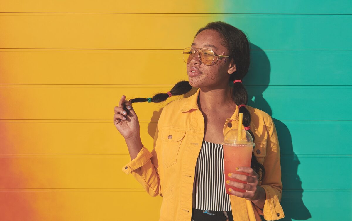 'SCHOOL OF LIFE', Sasha Maric &amp; <b>JPPS Production</b> realize the new CALL IT SPRING Canada campaign