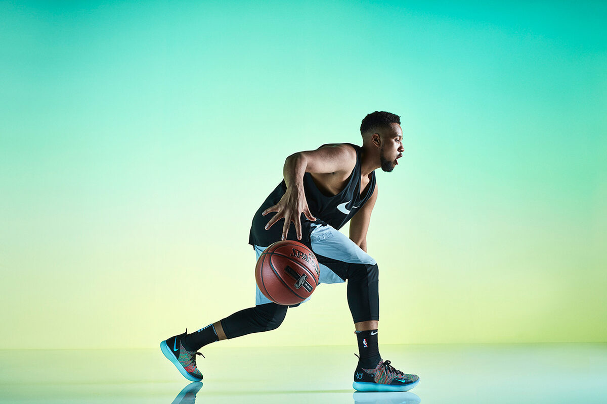 Kickz present the Nike KD XI Collection 2018, in Szene gesetzt von Sacha Tassilo Höchstetter mit Male Model Jak Lowden