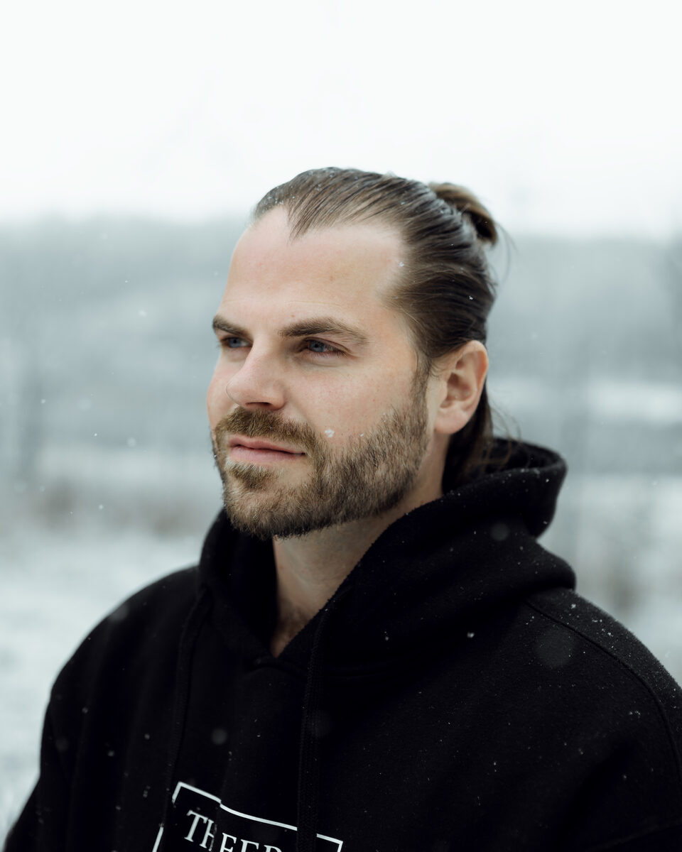 <b>Adobe Stock #NewFace Ben Simon Rehn</b> : On the trail of nature