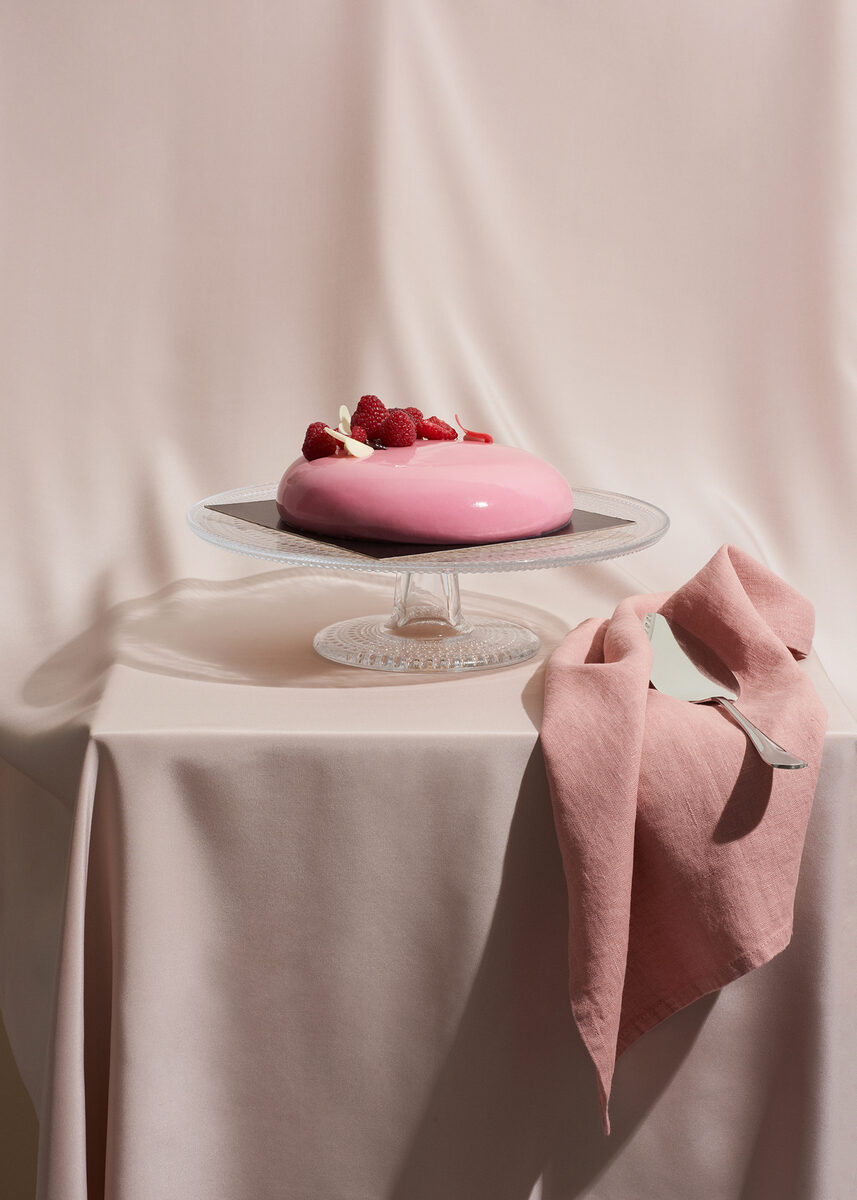Cervera, RUM Hemma, Åhlens Magasin,....  Still Life Fotografin <b>Olivia  JECZMYK c/o AGENT MOLLY &amp; CO</b> is once more 'breathing life into inanimate objects'