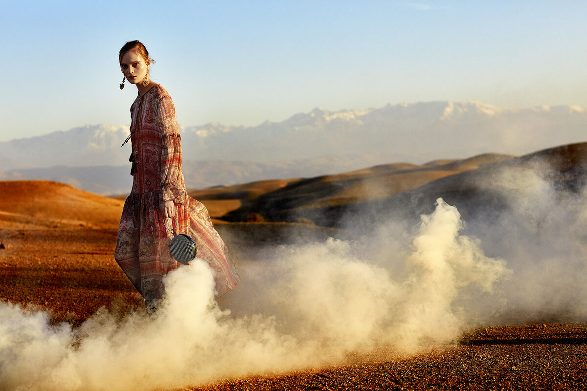 The ANA ALCAZAR S/S '19 campaign whisks you away to the desert - photos by <b>Sacha Tassilo HÖCHSTETTER</b>