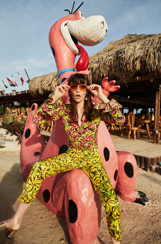 Tina Luther photographs model Grace Anderson for the Holiday issue of GRAZIA in Aruba - post production of the spread by <b>Retouched-Studios</b>