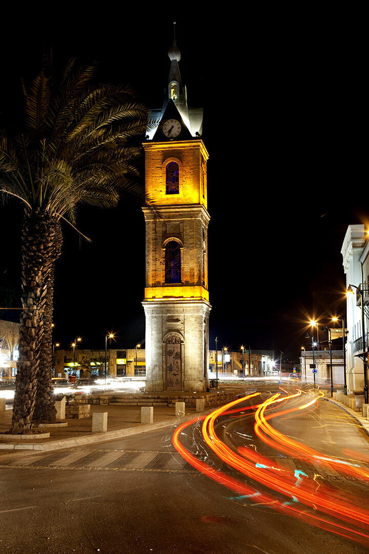 <b>Assaf PINCHUK c/o ANDREA HEBERGER</b> photographs "Moments in Jaffa" for a luxury real estate project