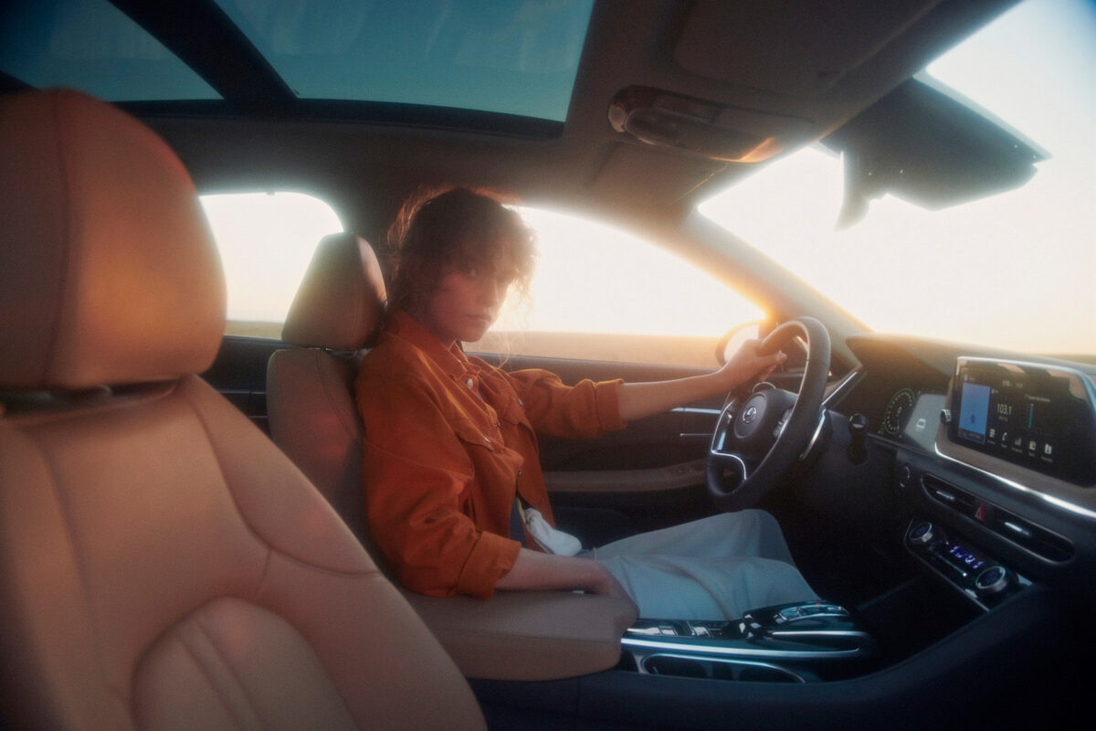 WILDFOX RUNNING : HYUNDAI campaign for Jung von Matt/Neckar, CLOSED, AIGNER KIDS, ESSITY ACTIMOVE, illustrations for The New York Times, The New Yorker, Greenpeace magazine, ZEIT WISSEN, and GRAND HOTEL STOCKHOLM
