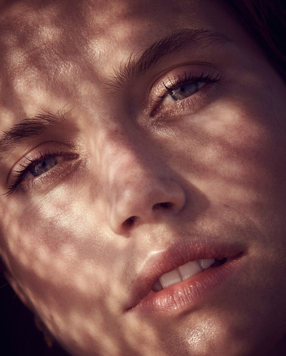 Die schöne Niederländerin Cato van EE in der LAUREL FS 2020 Kampagne, fotografiert von <b>ANDREAS ORTNER</b> auf Ibiza