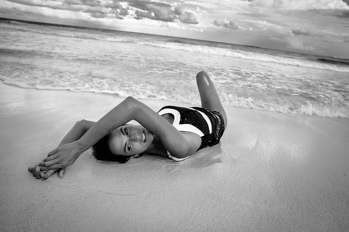 At the beach for BONPRIX swimwear and DOB Summer 2020 – photographed for the agency FORTE by Verena KNEMEYER c/o DOUBLE T PHOTOGRAPHERS, AD: Katrin Jäger and H&M: Patricia Bontscheff