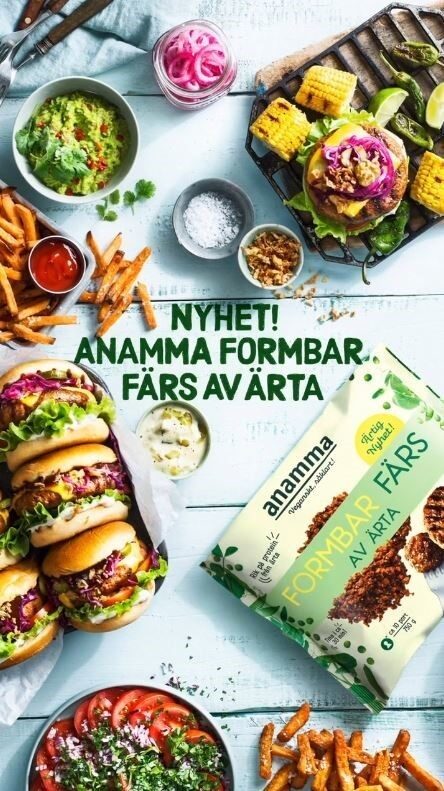 Vegan delicacies for ANAMMA and LANTLIV magazine celebrates Royal Copenhagen Porcelain – photos by <b>Matilda LINDEBLAD c/o AGENT MOLLY &amp; CO</b>