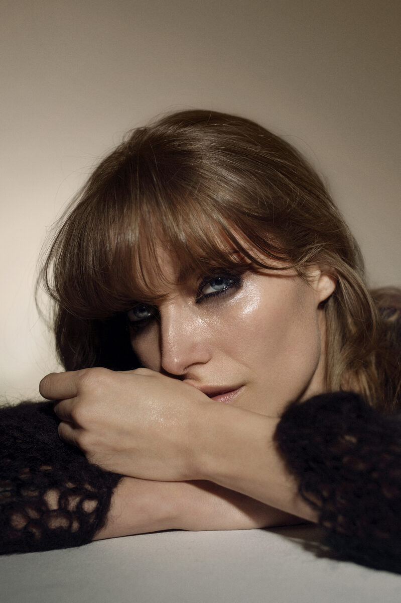 ‘From Paris with love...’ – STEPHANIE WENCEK POSTDESIGN finalizes the personal beauty editorial by photographer Susanne SPIEL c/o KRISTINA KORB