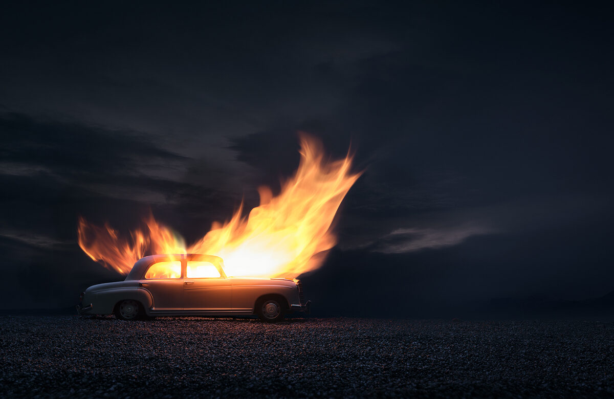 TERENCE DU FRESNE zeigt seine experimentellen Projekte 'Tiny incidents - eine Trilogie der kleinen Zwischenfälle' sowie 'Liqxplosions' auf GoSee