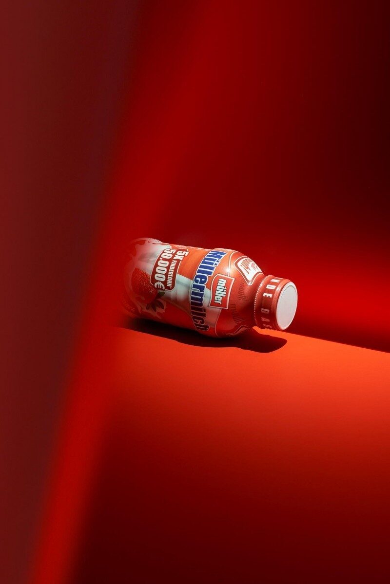 Johann COHRS c/o BIRGIT STÖVER ARTISTS fotografiert Stills für MÜLLER MILCH