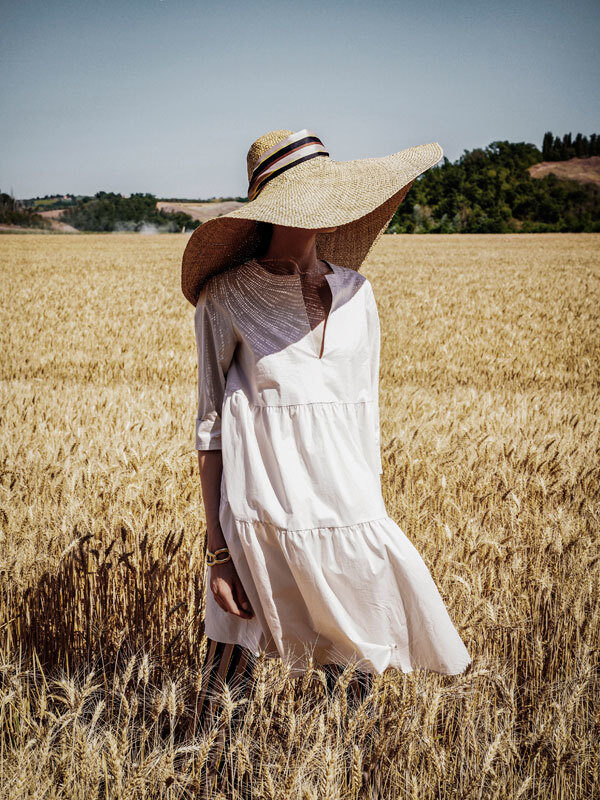 Model Rebecca Cacciatore for <b>VIOLANTI </b>– photos by <b>Andrea VARANI c/o KRISTINA KORB</b>