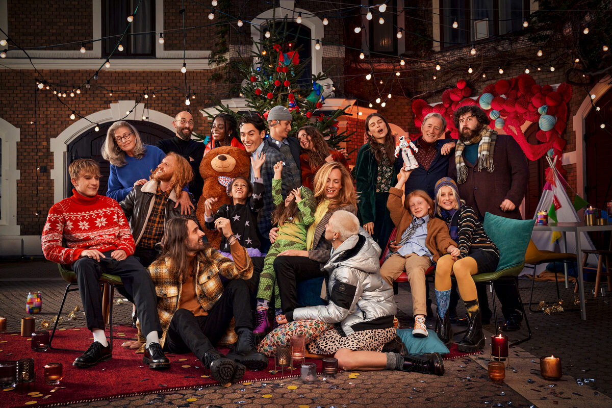 „Vorfreue dich“ - Cecil ARP c/o EMEIS DEUBEL fotografiert die OTTO Weihnachtskampagne 2021 in Wien