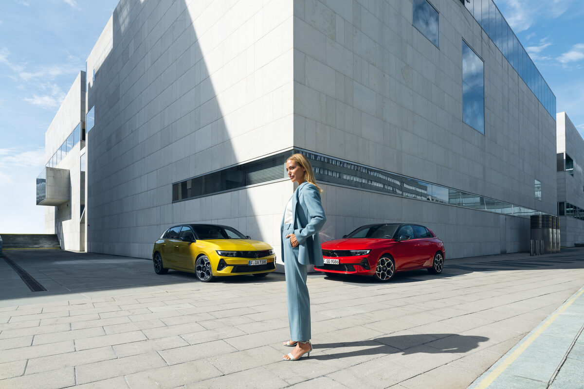 Frederic Schlosser photographs the OPEL ASTRA campaign for the agency MRM McCann – post-produced by STEFAN EISELE POSTPRODUCTION