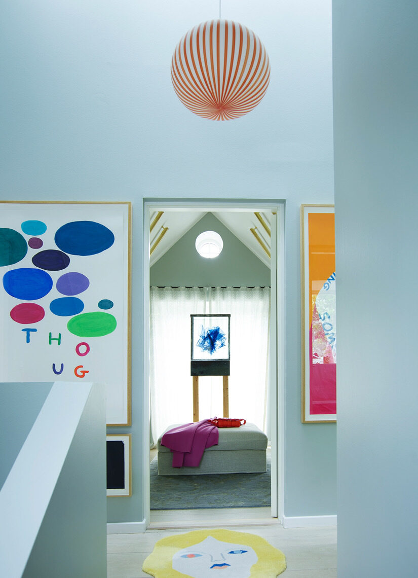 <b>Living with Art </b>– the new interior book for your coffee table by Danish photographer<b> Mikkel ADSBOL c/o ANDREA HEBERGER </b>out now