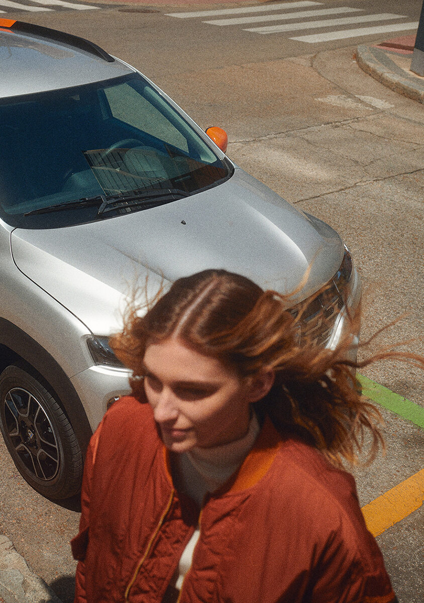 Springtime Baby! - Das Kölner Powerhouse BAM aka BEN & MARTIN fotografiert die DACIA Spring Electric Kampagne in Madrid