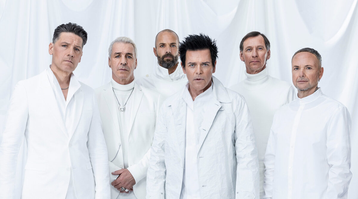 LUNIK produziert DHL Kampagne samt Clips mit Jürgen Vogel für die Agentur Aufbruch-Scheven-Kroke und RAMMSTEIN "Zeit" PR Shoot für Universal Music in Berlin