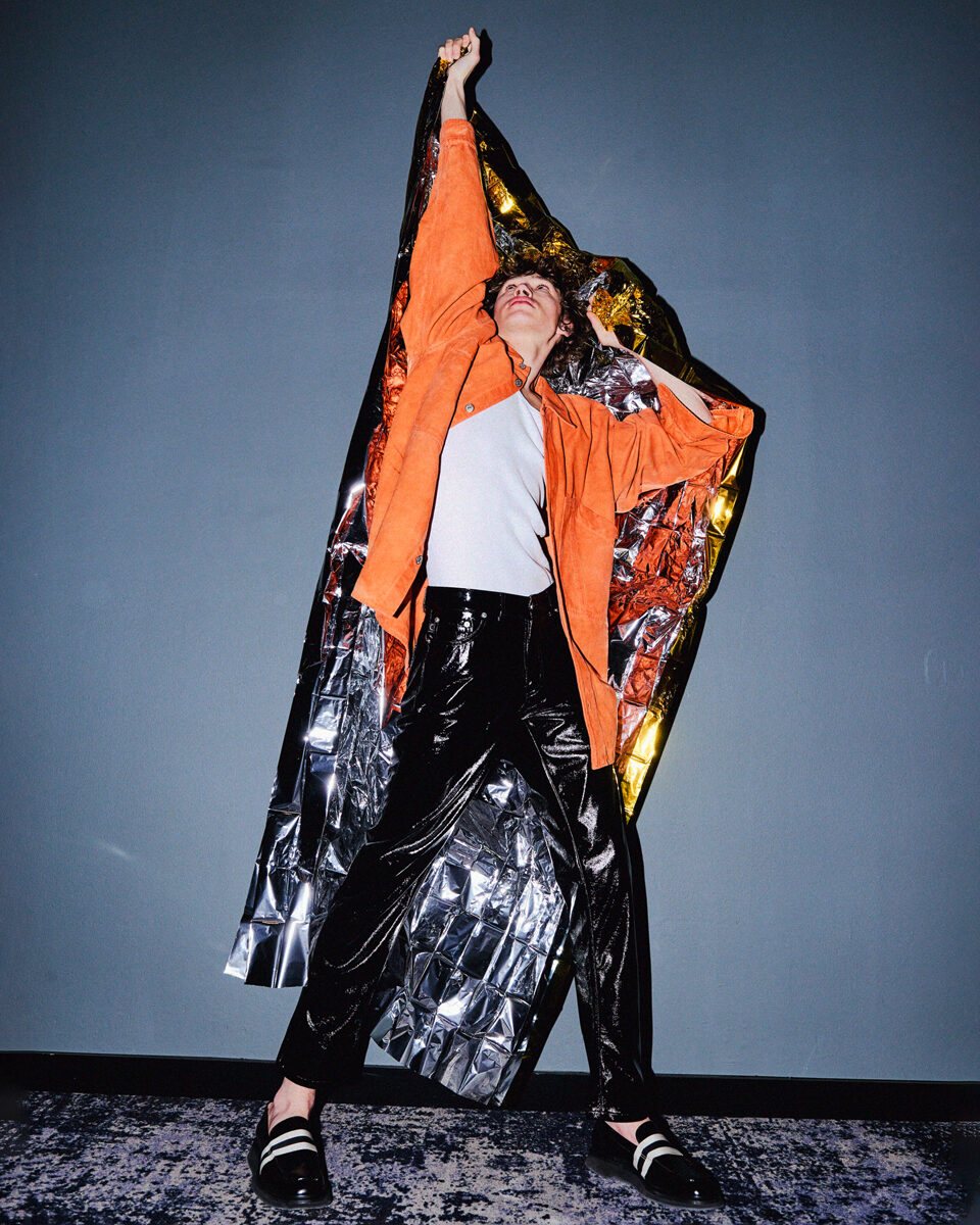 Martin Kula photographs for GQ Portugal – with grooming by Sacha SCHUETTE c/o LES ARTISTS by Josef Stockinger