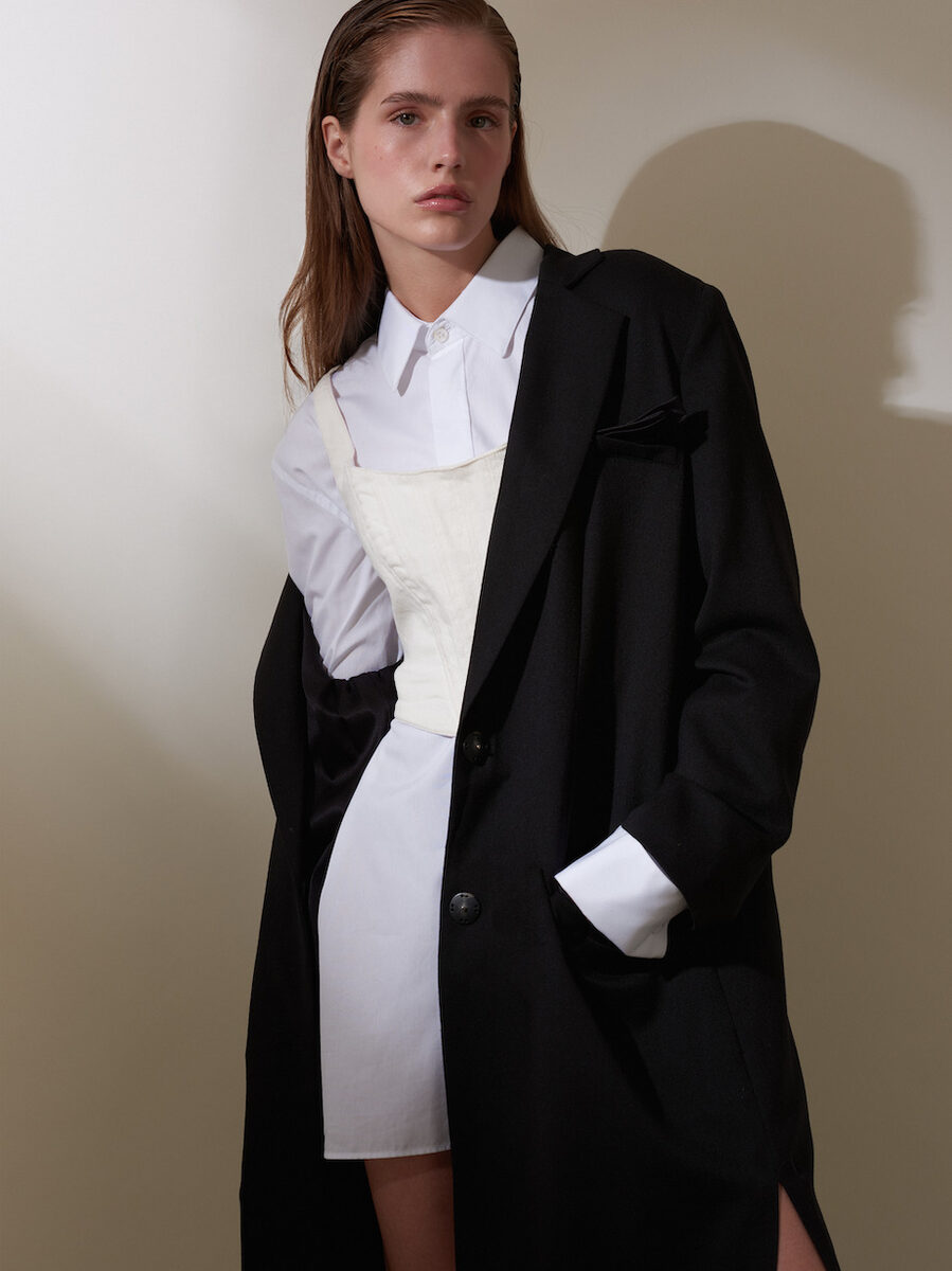 Fashion photography by Veronika Wurfbaum – styling: Jennifer BERNER c/o LES ARTISTS by Josef Stockinger