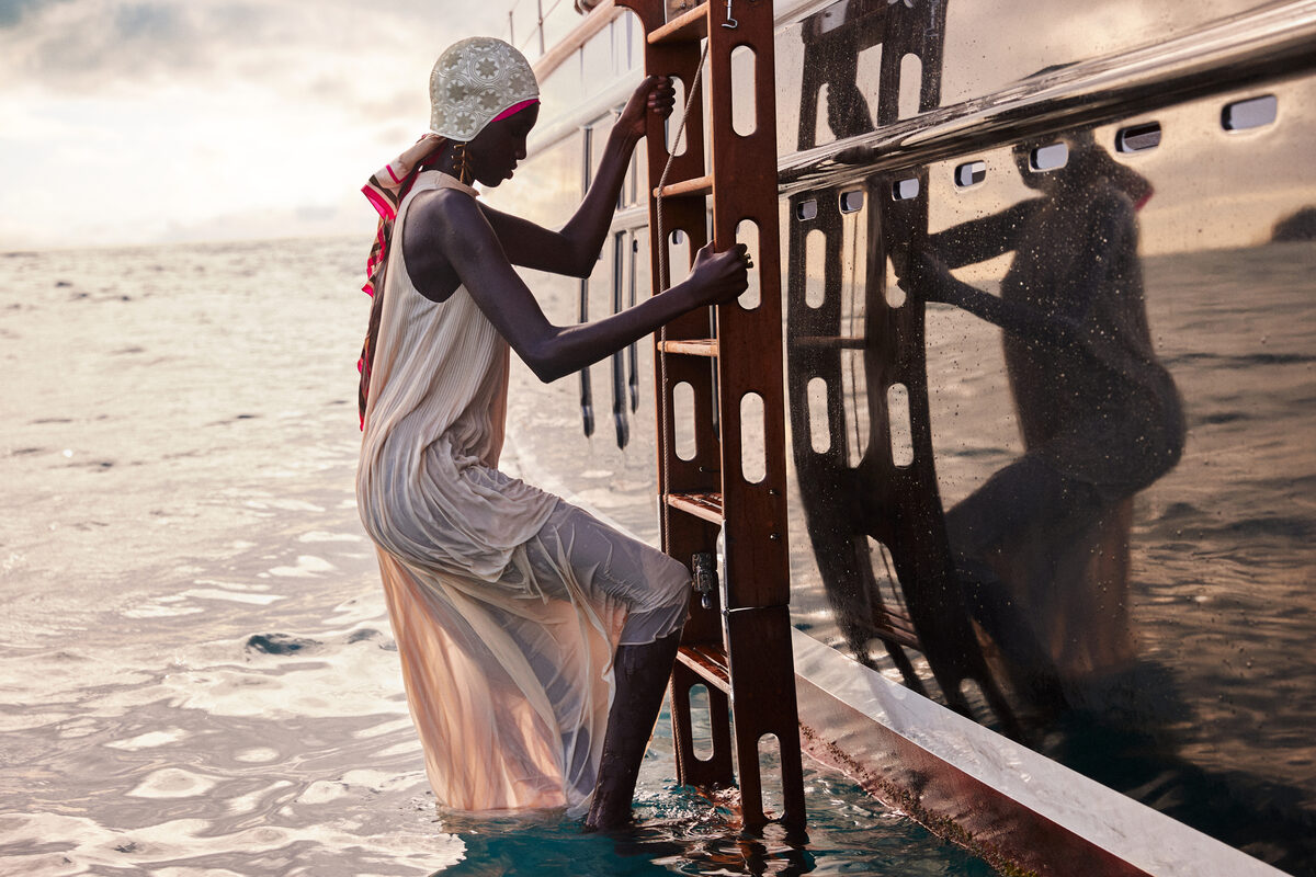 <b>Nya&nbsp;GATBEL c/o LOUISA MODELS </b>embarks on a great voyage for the <b>BANANA REPUBLIC campaign </b>– captured by photographer Richard Phibbs