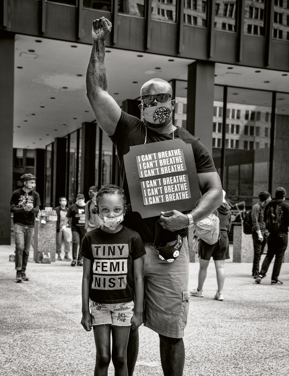 Black Lives Matter, Covid-19, … <b>KEHRER Publishing</b> presents the book <b>Chicago 2020 by Ryan Bakerink</b> with historic photos from the year 2020&nbsp;