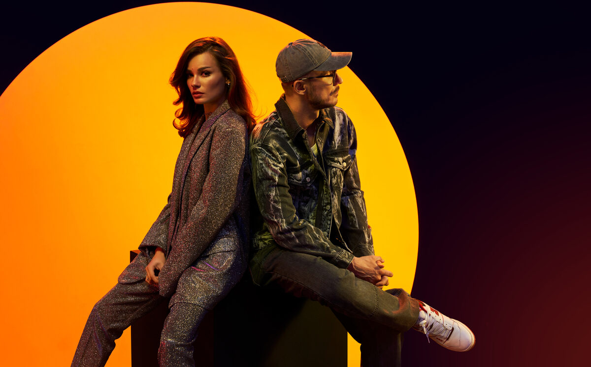 <b>MASTERCARD MUSIC</b>&nbsp;presents <b>Pezet </b>and <b>Natalia Szroeder</b> with their song 'One World' – in a music co-op photographed by <b>PAWEL FABJANSKI</b>&nbsp;