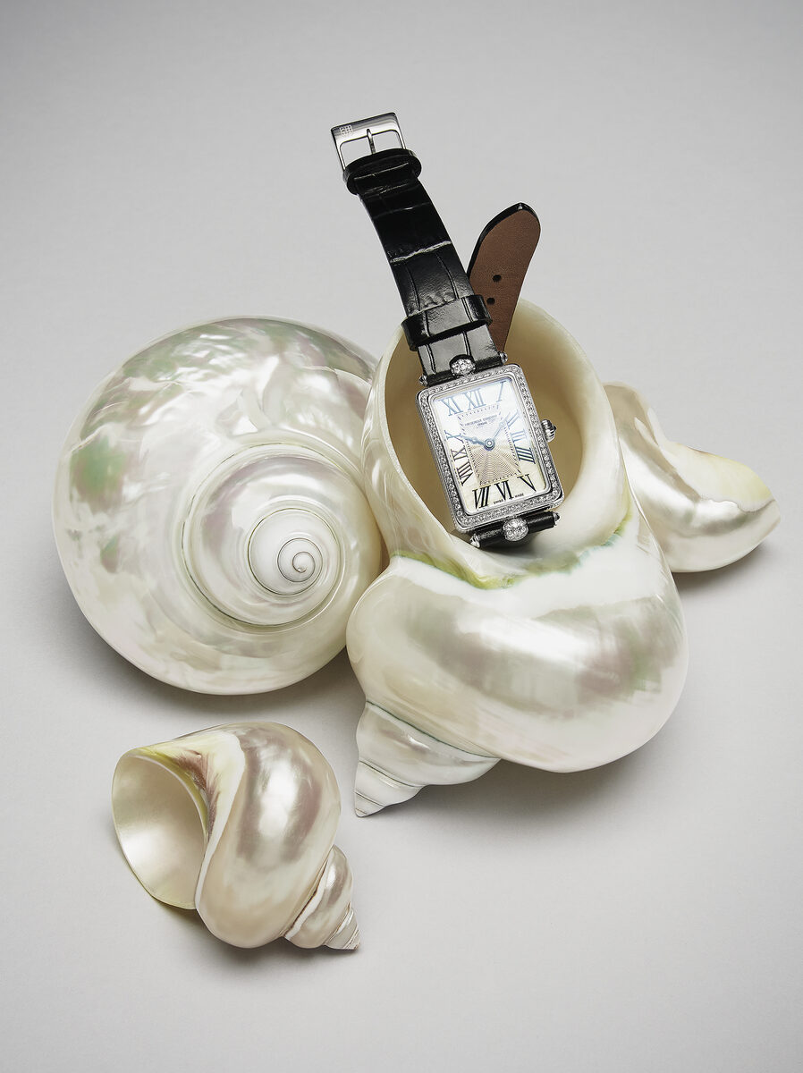 Born of the sea … Wolf-Dieter BÖTTCHER c/o STILLSTARS photographs for INSTYLE