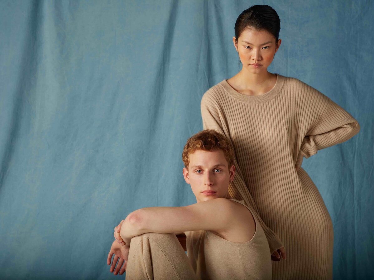 STUDIO 163 FINEST CASHMERE - aktuelle Kollektion fotografiert von Sarah FÜRBRINGER c/o SONJA HEINTSCHEL