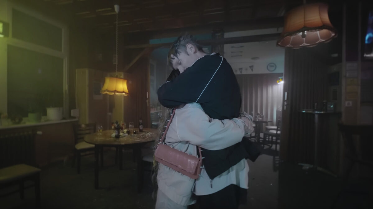 <b>BRUTALISMUS 3000</b> with ‘Die Liebe Kommt Nicht Aus Berlin’ – the video for the song by DOP <b>TANJA&nbsp;HÄRING</b>&nbsp;for you on GoSee.News