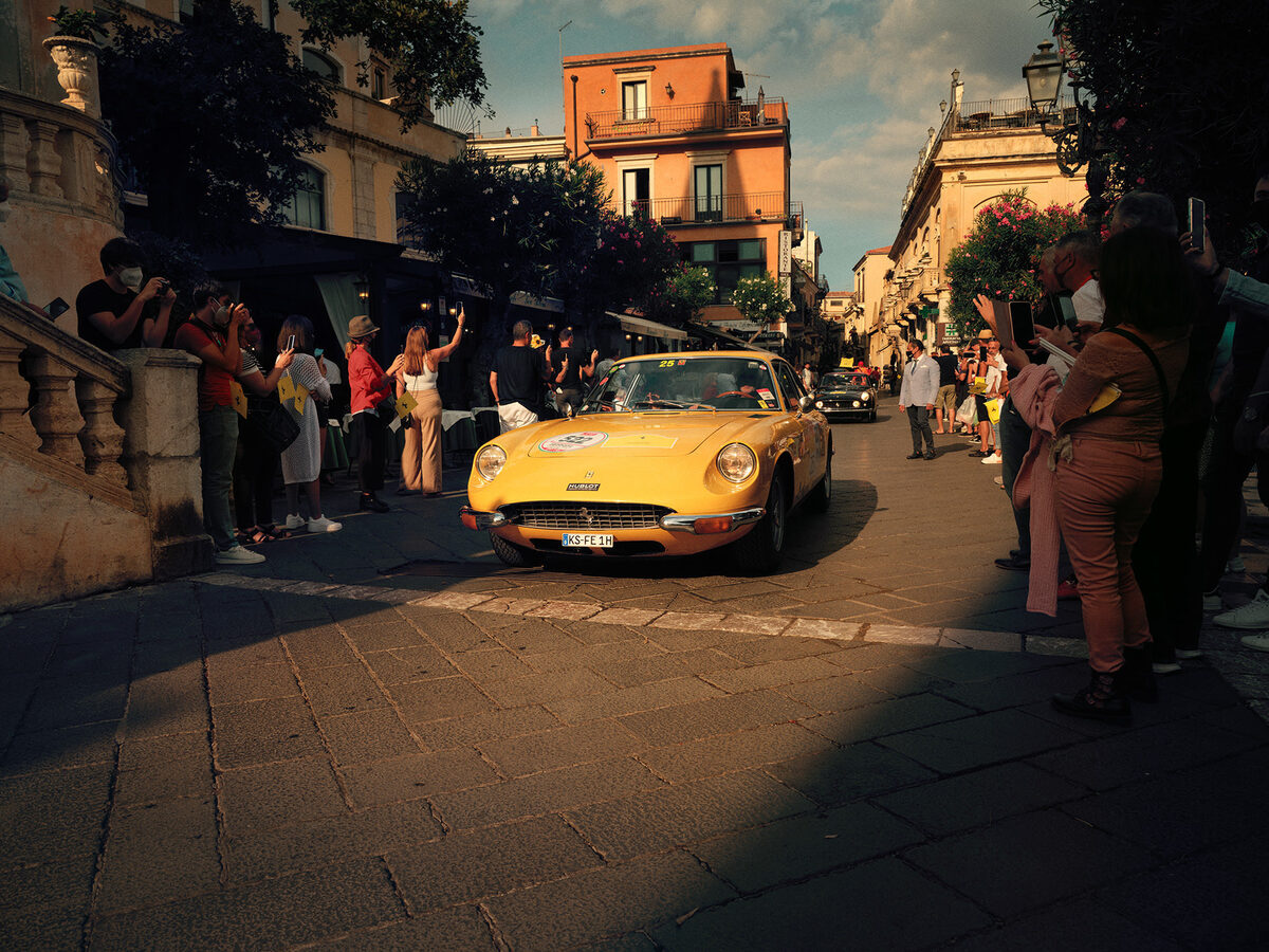 <b>Ferrari Cavalcade Classiche</b> visits Sicily<b> </b>– captured in emotional photos by <b>ANKE LUCKMANN</b>