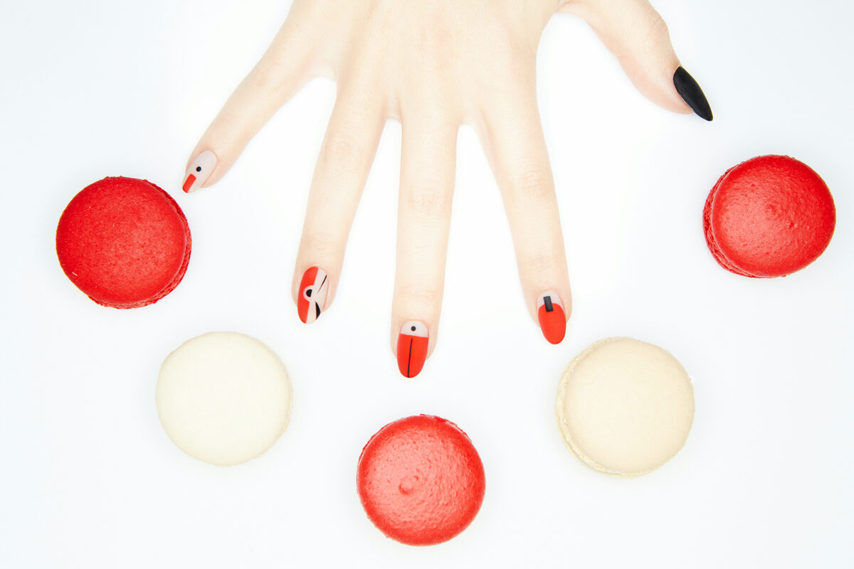 'Colorful Nails' GALA GREECE Beauty Special von Julia BURULEVA c/o ROCKENFELLER & GÖBELS