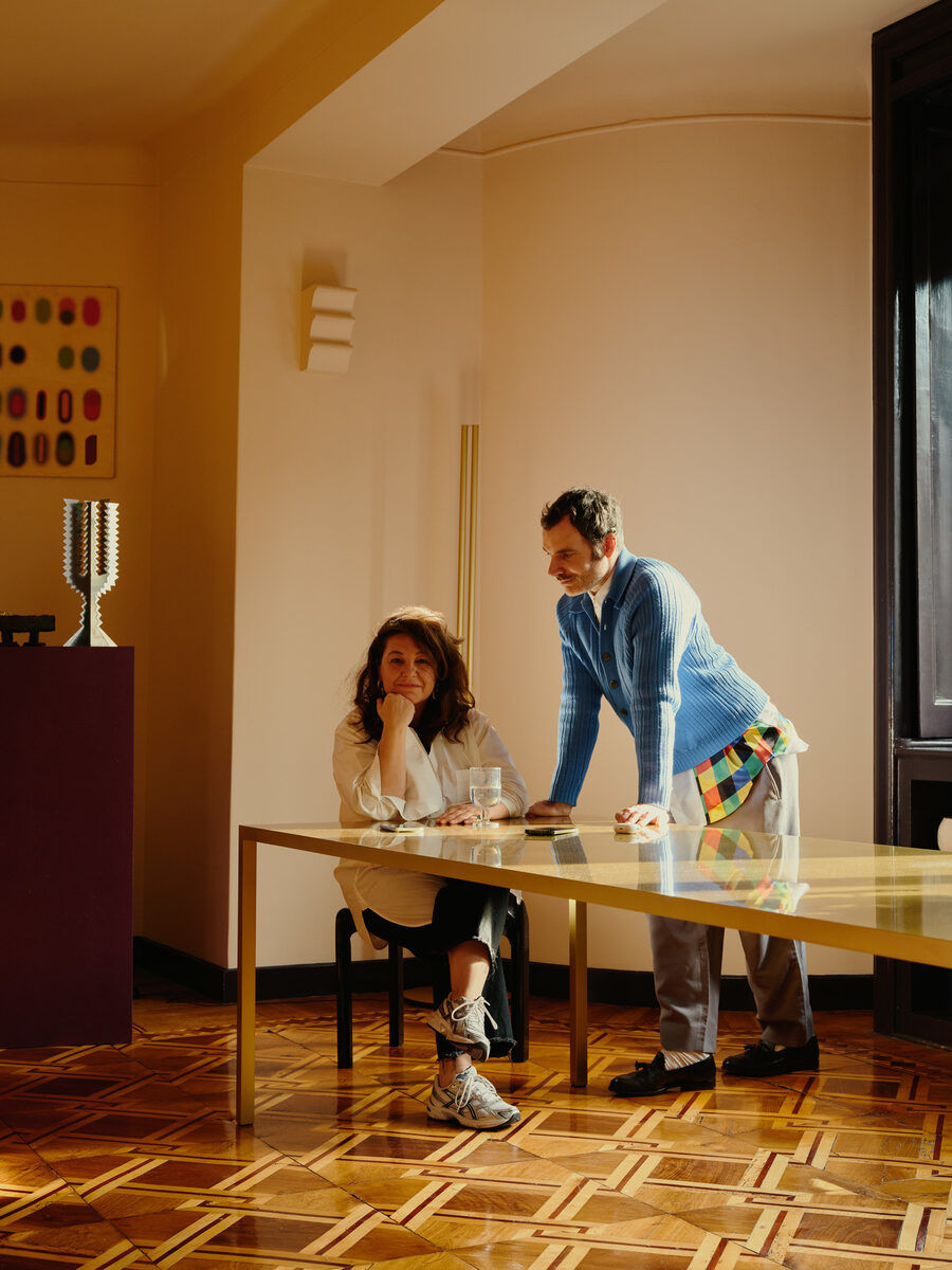 EMEIS DEUBEL : globale AXA Kampagne für Publicis Conseil, Employer-Branding-Kampagnen für DEUTSCHE BAHN und LKQ EUROPE, ADIDAS Kampagne und Interior-Home-Story für DOOR MAG