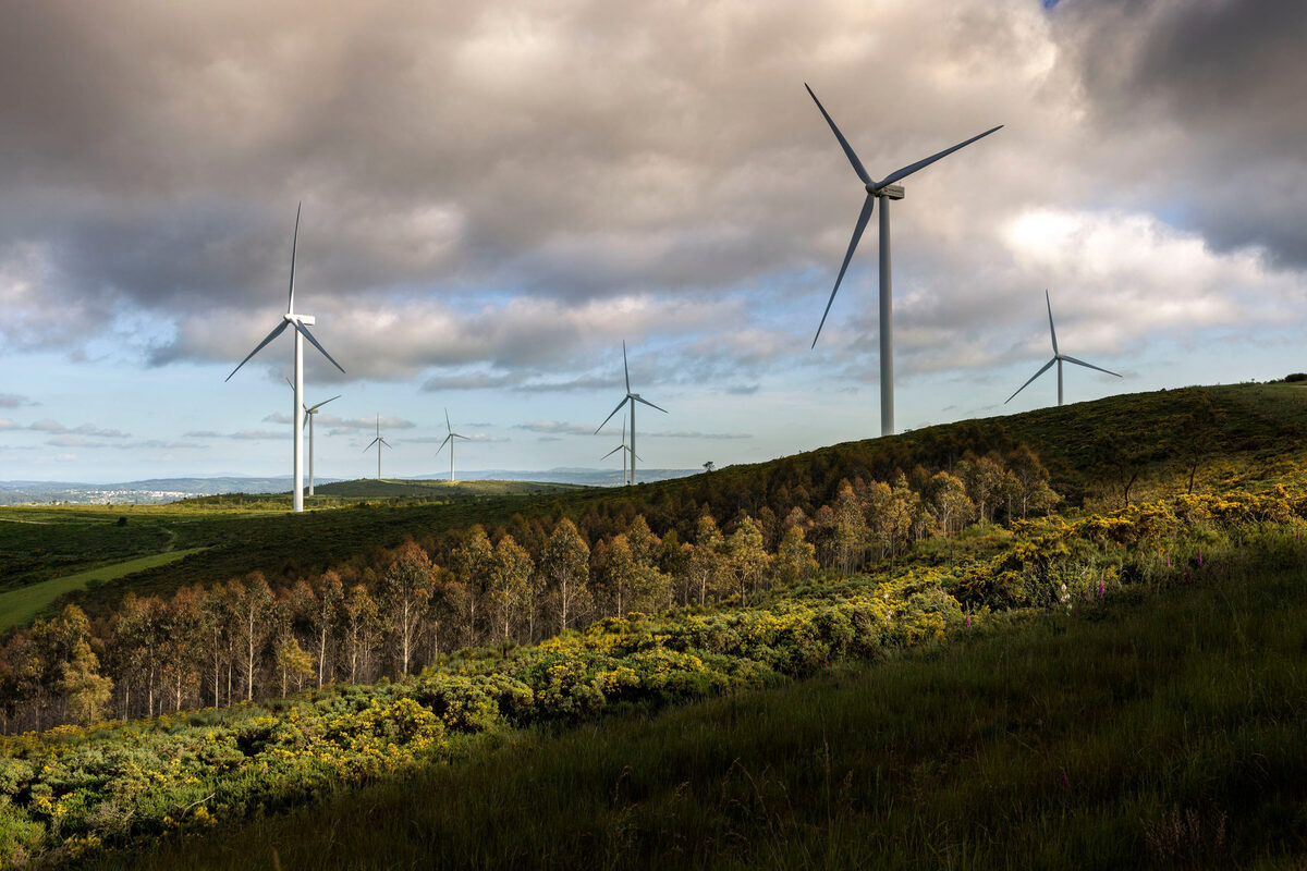 <b>DOMINIK OBERTREIS</b> photographs a <b>corporate image pool for Kerkhoff Klinik</b>, PASM and Deutsche Windtechnik AG