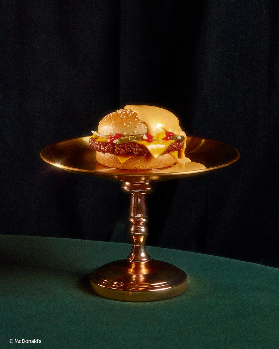 ‘Royal, Big-time’ - MCDONALD'S brings liquid gold to its restaurants – with stills by Alexandra Polina c/o JULIA WALDMANN for Scholz & Friends