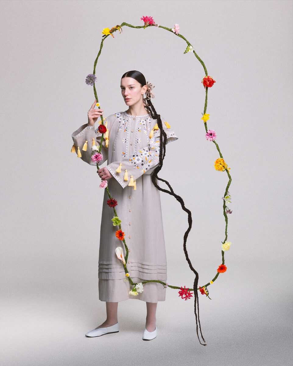 Preserving the art of Ukrainian embroidery – <b>SYNCHRODOGS&nbsp;c/o&nbsp;SHOTVIEW ARTISTS MANAGEMENT</b> photograph the&nbsp;<b>ETNODIM ‘24 campaign</b>